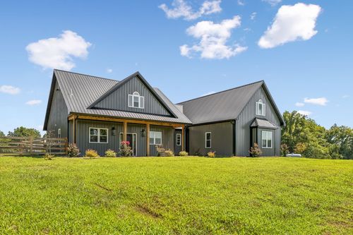 1129 Jim Read Rd, Ashland City, TN, 37015-6035 | Card Image