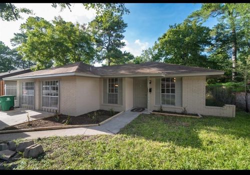 7621 Gleason Rd, Houston, TX, 77016-2810 | Card Image