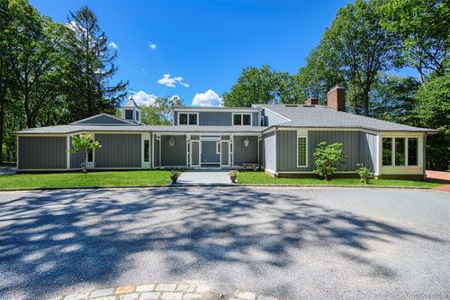 5 Tennis Court Rd, Oyster Bay, NY, 11771-1813 | Card Image