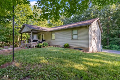 176 Ann Dr, Nashville, IN, 47448-8324 | Card Image