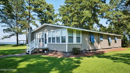 2995 Hickory Point Rd, Aurora, NC, 27806-9678 | Card Image