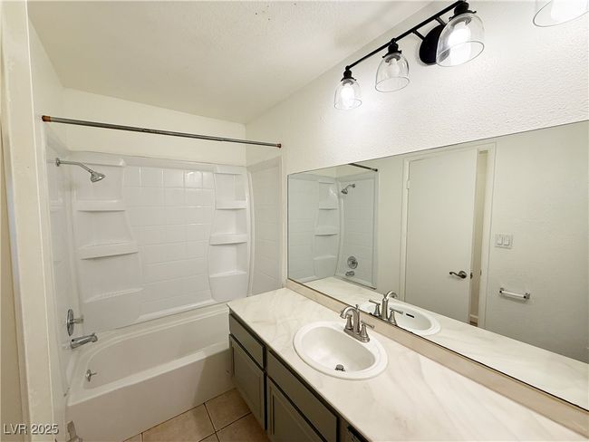 3270 Liahona Way, Townhouse with 3 bedrooms, 3 bathrooms and null parking in Las Vegas NV | Image 7