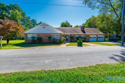 148 Maple Boulevard, House other with 4 bedrooms, 2 bathrooms and null parking in Gurley AL | Image 2