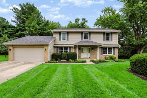 903 S Rainier Ct, Bloomington, IN, 47401-8177 | Card Image