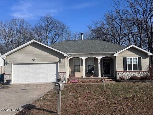 907 Oregon Dr, Carterville, MO, 64835-1047 | Card Image