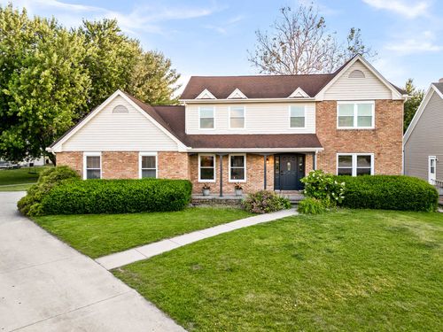 1 Shorewood Ct, Bloomington, IL, 61704-1420 | Card Image