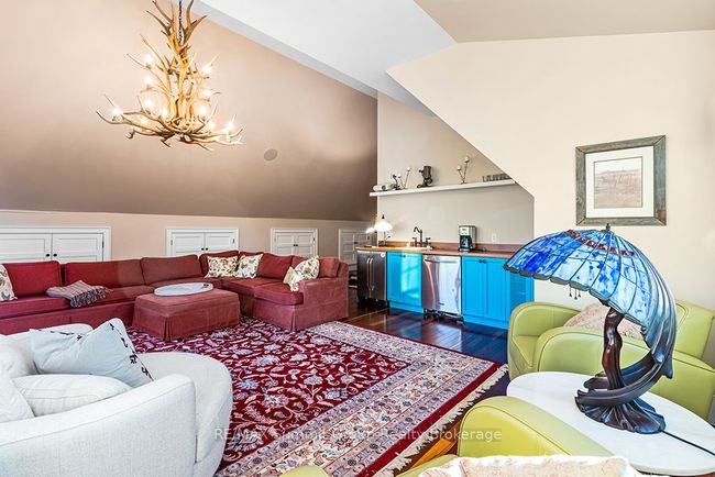 385073 4 Th Concession A, Home with 5 bedrooms, 6 bathrooms and 16 parking in Municipality Of Grey Highlands ON | Image 28