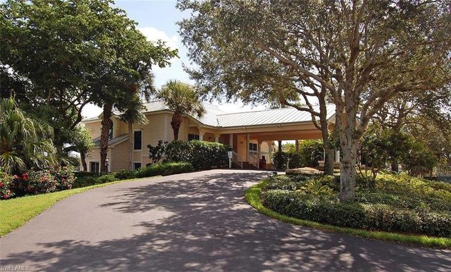 E-201 - 2671 Citrus Lake Dr, Condo with 3 bedrooms, 2 bathrooms and 1 parking in NAPLES FL | Image 31