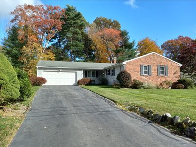 125 Cynthia Drive, House other with 3 bedrooms, 2 bathrooms and 6 parking in North Kingstown RI | Image 1