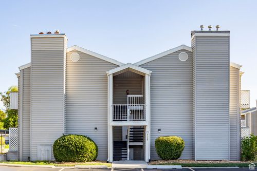 unit-36-875 E Arrowhead Ln, Murray, UT, 84107-5623 | Card Image