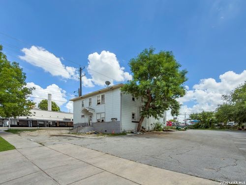 402 W Mulberry Ave, San Antonio, TX, 78212-3276 | Card Image