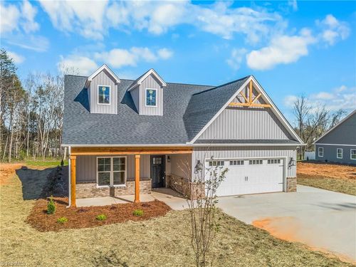 3439 Transou Rd, Pfafftown, NC, 27040-9255 | Card Image