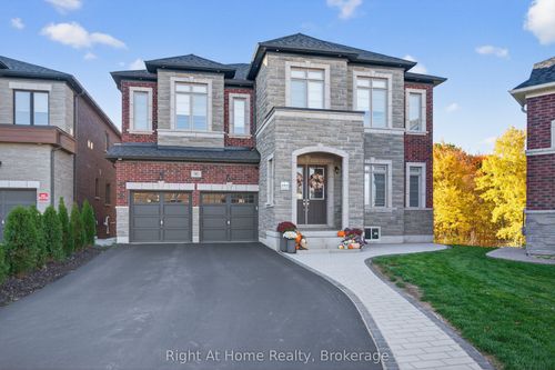 90 Smokey Hollow Pl, Waterdown, ON, L8B2A1 | Card Image