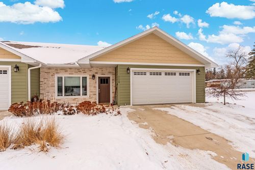 1115 N Union Ave Avenue, Madison, SD, 57042 | Card Image