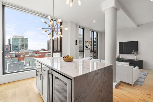 702-346 Congress St, Boston, MA, 02210-1269 | Card Image