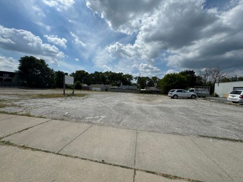 8032 Kennedy Ave, Highland, IN, 46322-1125 | Card Image
