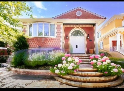 2416 National Dr, Brooklyn, NY, 11234-6836 | Card Image