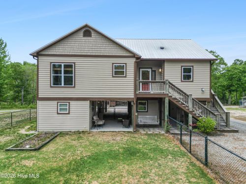 221 Estate Rd, Atkinson, NC, 28421-9537 | Card Image