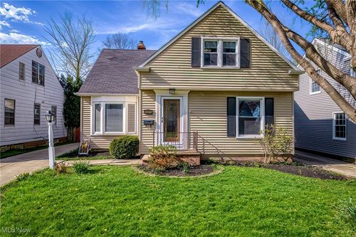 24005 E Silsby Rd, Beachwood, OH, 44122-1275 | Card Image