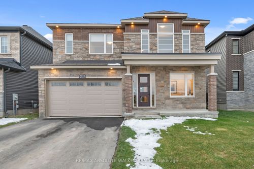 {{alt}} | Card Image