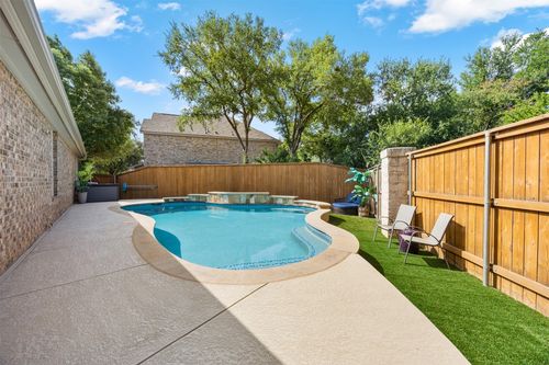 2925 Plantation Dr, Round Rock, TX, 78681-2314 | Card Image