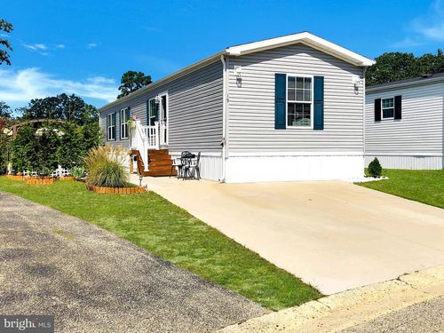 19 Otter Pl, Whiting, NJ, 08759-3618 | Card Image