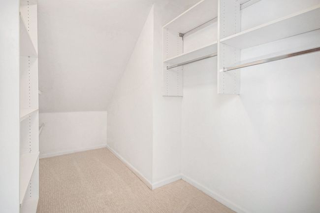 4592 Glen Eagles Dr, Condo with 4 bedrooms, 4 bathrooms and null parking in Brighton MI | Image 25