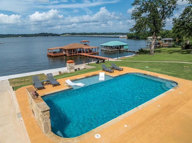 22551 Pine St, House other with 5 bedrooms, 4 bathrooms and null parking in Frankston TX | Image 29
