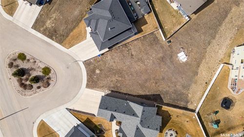 722 32nd St W, Prince Albert, SK, S6V7R3 | Card Image