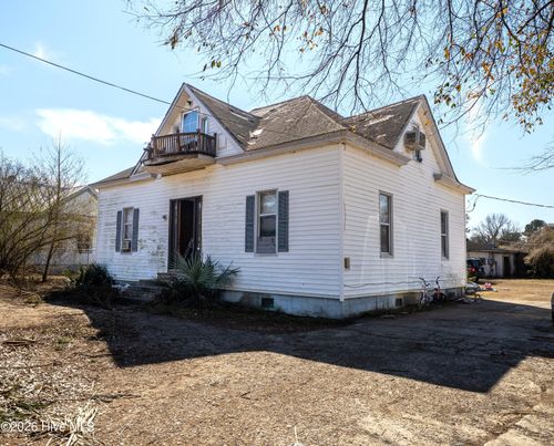 206 Pinecrest Drive, Warsaw, NC, 28398 | Card Image