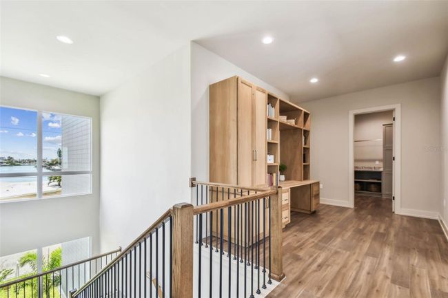 344 Capri Blvd, Townhouse with 5 bedrooms, 5 bathrooms and null parking in TREASURE ISLAND FL | Image 24