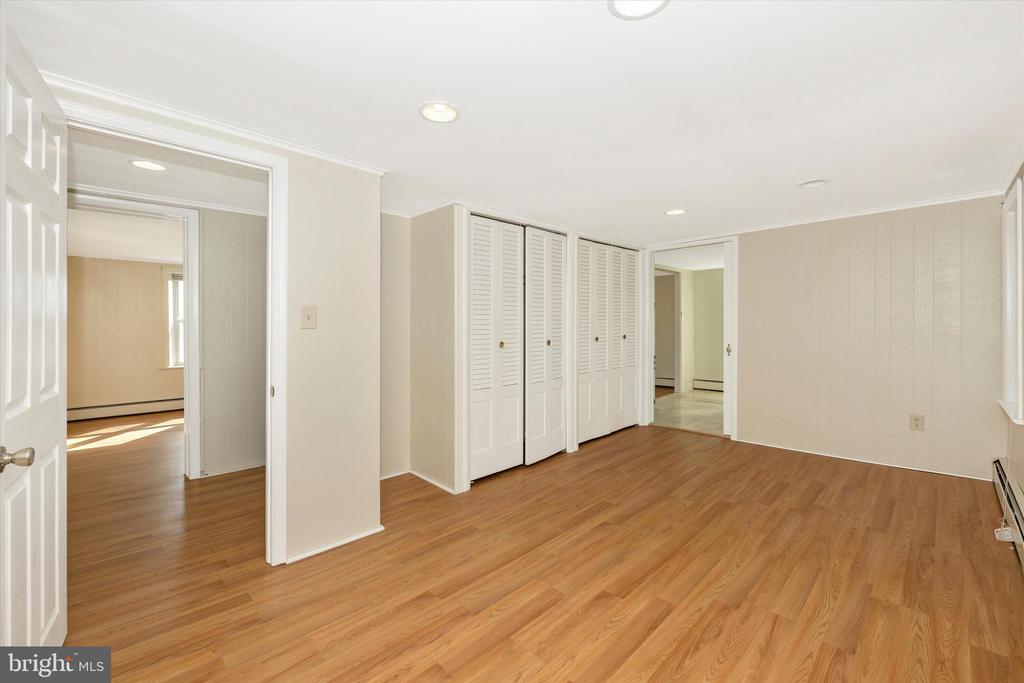 Residential in REISTERSTOWN 4