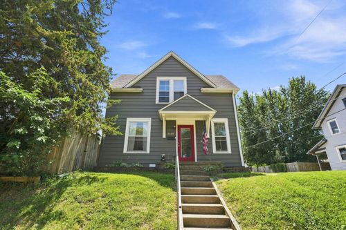 2428 13th Ave, Rock Island, IL, 61201-2702 | Card Image
