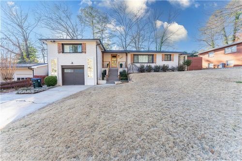 3844 Longview Dr, Chamblee, GA, 30341-1800 | Card Image