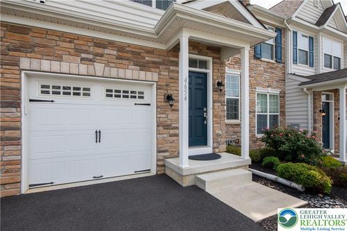 4654 Woodbrush Way, ALLENTOWN, PA, 18104-9211 | Card Image