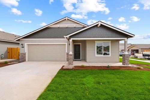 53-3360 Nw 12th St, Redmond, OR, 97756-2350 | Card Image