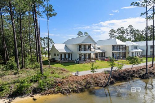2565 Bienville Ave, Gulf Shores, AL, 36542-4804 | Card Image
