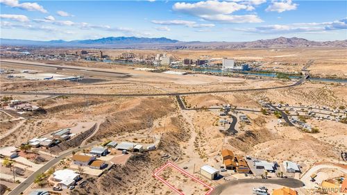 3048 Hickory St, Bullhead City, AZ, 86429-7116 | Card Image