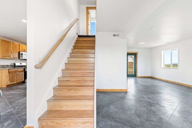 28 Mackenzie Mountain Way, House other with 3 bedrooms, 3 bathrooms and null parking in Three Forks MT | Image 6
