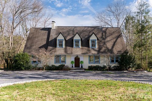 40 Forest Rd, Asheville, NC, 28803-2940 | Card Image