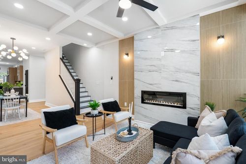 2237 Madison Ave, BALTIMORE, MD, 21217-3936 | Card Image