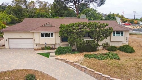 10405 Loma Rancho Dr, Spring Valley, CA, 91978-1026 | Card Image