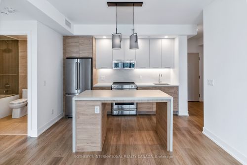 308-200 Redpath Ave, Toronto, ON, M4P0E6 | Card Image