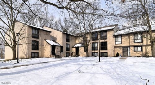 apt-205-6340 Greenwood Pkwy, Sagamore Hills, OH, 44067-2330 | Card Image
