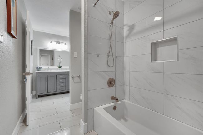 303 Riva Rdg, House other with 4 bedrooms, 3 bathrooms and null parking in Lucas TX | Image 25
