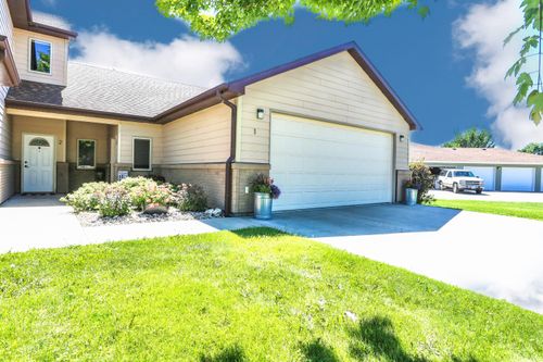 apt-1-1916 Prospect Ave, ABERDEEN, SD, 57401-6559 | Card Image