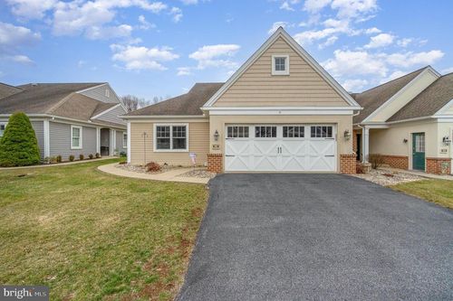 1012 English Dr, LEBANON, PA, 17042-9268 | Card Image