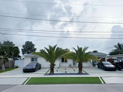 17030 Nw 86th Ave, House other with 4 bedrooms, 2 bathrooms and null parking in Hialeah FL | Image 1