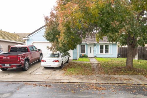 405 Melbourne Dr, Modesto, CA, 95357-1470 | Card Image