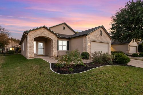 105 Lubbock Dr, Georgetown, TX, 78633-4945 | Card Image